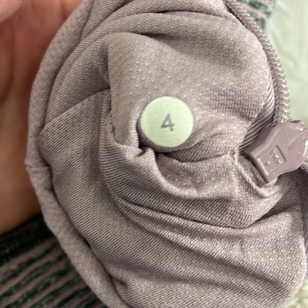 Lululemon Race Your Pace 1/2 Zip - Picture 8 of 13